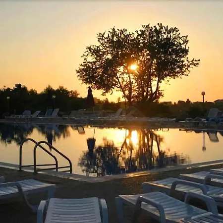 Futura Style Dolomiti Sul Mare Hotel