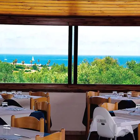Futura Style Dolomiti Sul Mare 4* Vibo Valentia